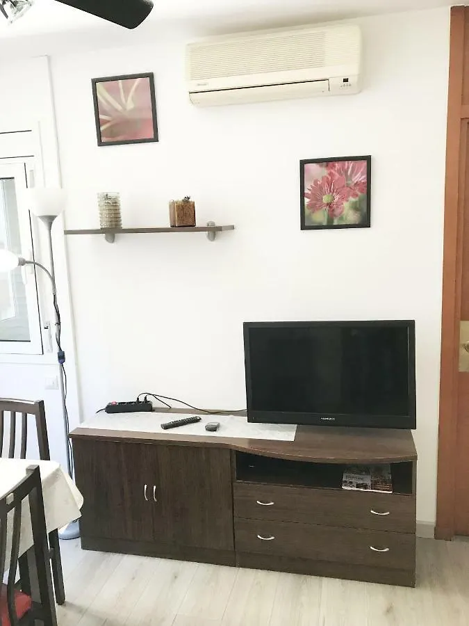 Linda Appartamento Lloret Lloret de Mar Apartment